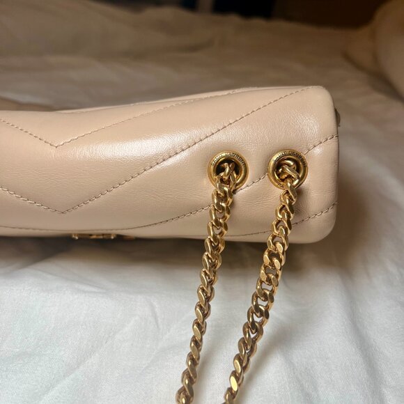 YSL  - Loulou Small YSL Shoulder Bag in Quilted Leather - Picture 10 of 17